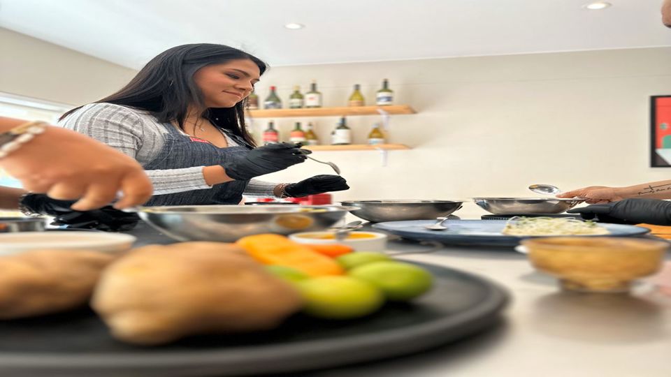 Barranco Gourmet: Aula de Culinária Peruana e Degustação de Vinhos foto 4