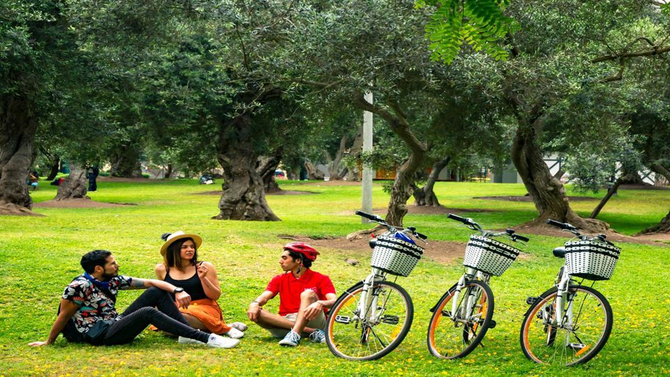 Miraflores e San Isidro de Bicicleta foto 6