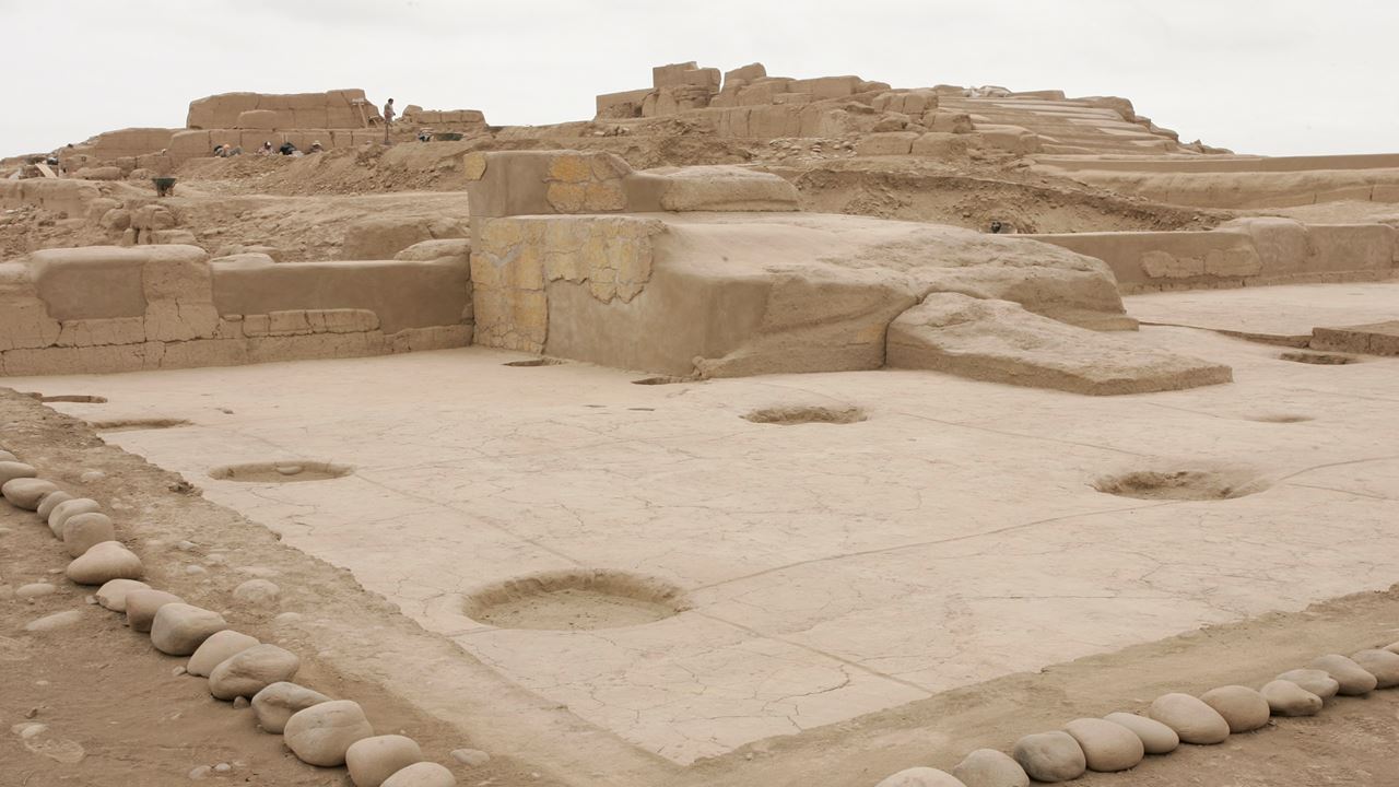 Tour A La Huaca Pucllana Y Mateo Salado (7)