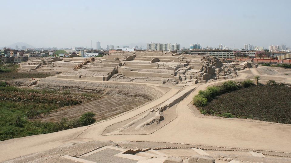 Huaca Pucllana e Complexo Arqueológico Mateo Salado foto 4