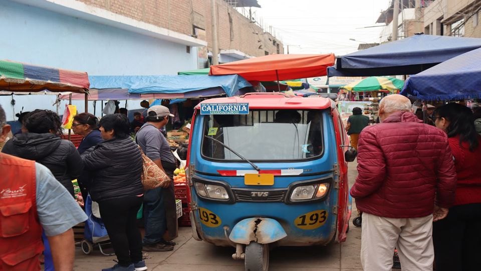 Villa El Salvador por um Dia com Guia e Traslado foto 3