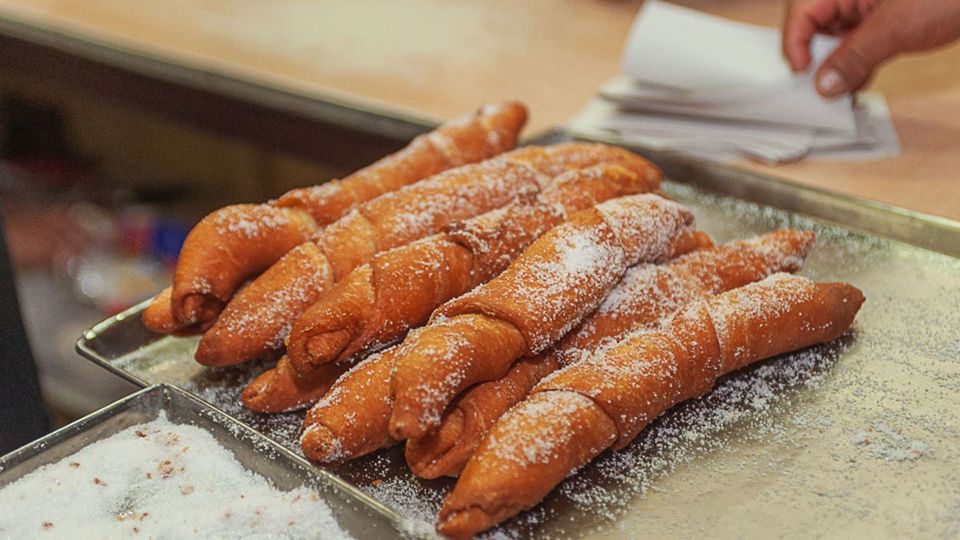 Comida Callejera a Pie en el Centro Histórico foto 9