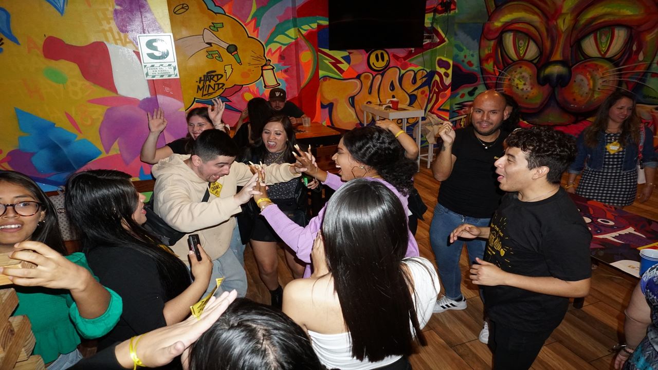 Lima Night Party Tour In Miraflores (3)
